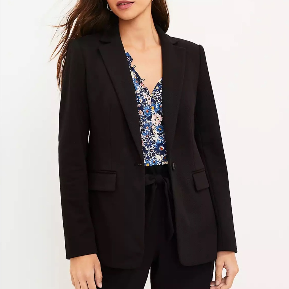 *NWT* LOFT Fluid Modern Blazer